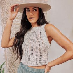 Crochet Knit Crop Top Size M