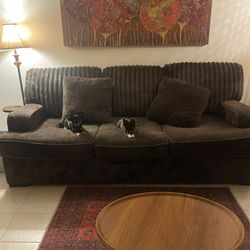 Nice brown Couch - FREE