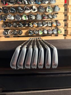 TaylorMade p790 irons
