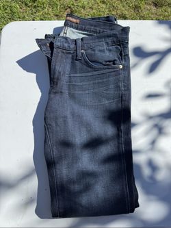 Women’s James Jeans Size 28