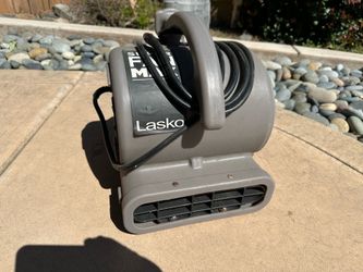 Carpet / Area Fan Lasko