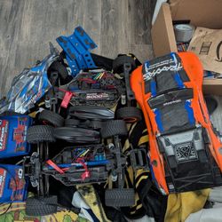 Traxxas RC Car Rustler 4x4 Ultimate And Slash Max 4x4