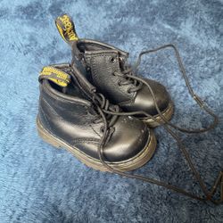 Doc Martens Toddler Shoes
