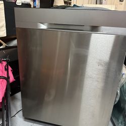 Stained Steel Dishwasher (Samsung)