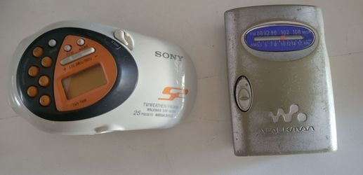Vintage sony Walkman radios