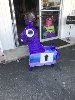 FORNITE piñata