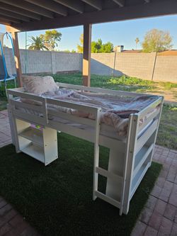 Kids Low Loft Twin Bed Including Mattress And Extras