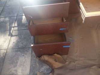 desk sold wood