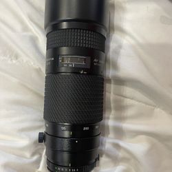 TOKINA AT-X, AF 100-300mm INTERNAL FOCUS. AUTO FOCUS LENS FOR NIKON CAMERA