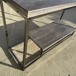 Console Table / TV Stand / Media Center  $127.00 Like New! 