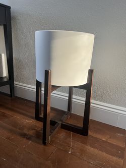 Planter With Wood Stand