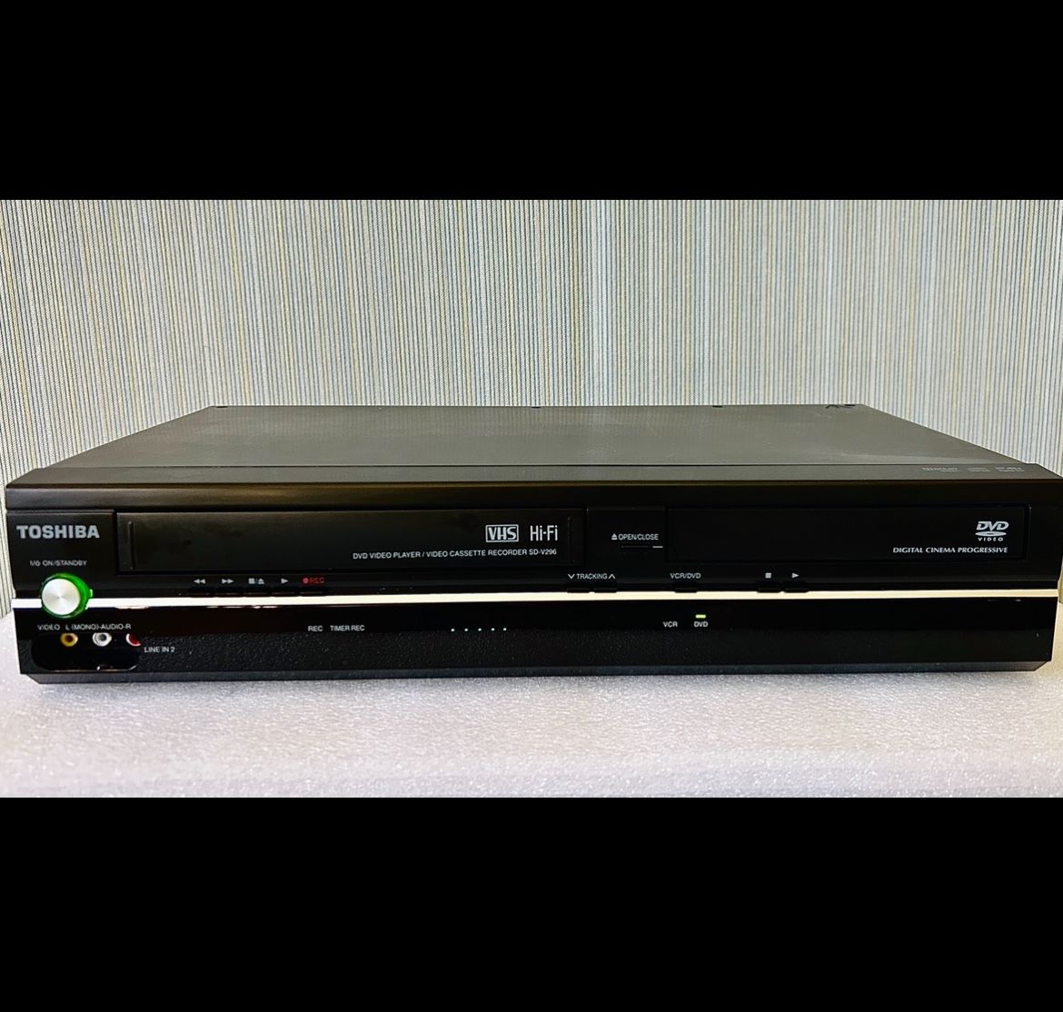 Toshiba DVD VHS VCR Combo Player SD-V296-K-TU No Remote