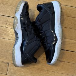Space jam 11 Low Size 10 Air Jordan Retro Jordan’s 