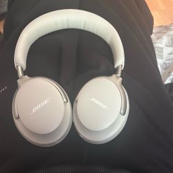 Bose Quietcomfort Ultra Wireless Noise Cancelling Headphones,