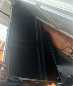 Samsung tv with sound bar