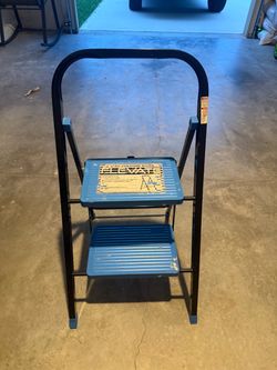 Elevate 2-Step Folding Step Stool