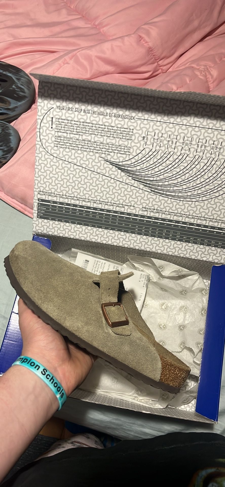 size 9 birkenstock clogs with box 