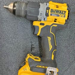 Dewalt 20v Xr Hammer Drill With Battery