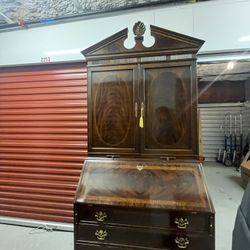 Ethan Allen Roll top Desk