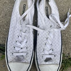 Converse Size 7 In White