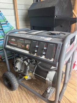 6250 Watt Briggs Stratton Generator