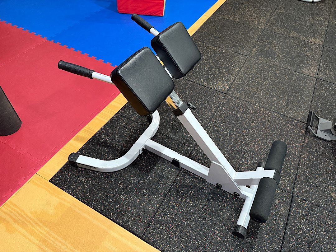 Hyperextension Roman Chair