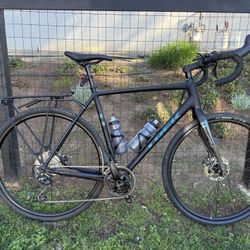 TREK Checkpoint ALR 5 Road & Gravel Bike