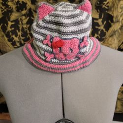 Childs kitty beanie