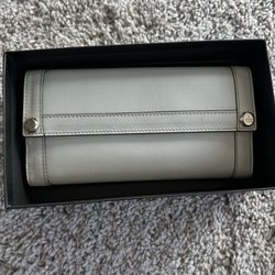 Gucci White/Beige  Leather Gold studs Bit Flap Continental Wallet