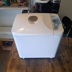 Panasonic Automatic Bread Maker SD-YD250 Machine w Yeast Dispenser