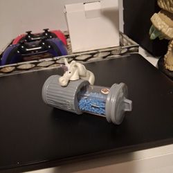 (Coleccionable) Juguete De Pony Con Laton De Basura