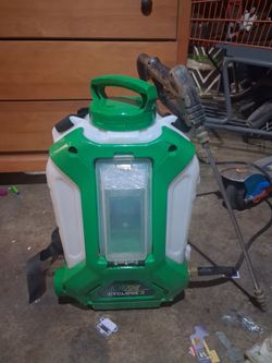 Flowzone backpack sprayer