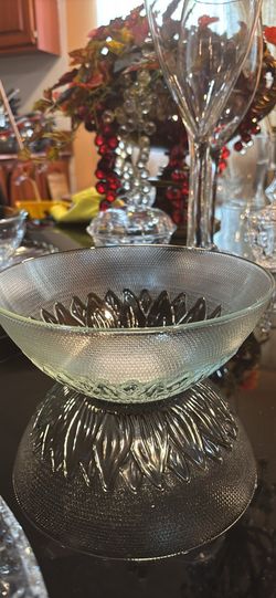 Salad glass bowl