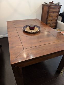 Beautiful Dining table  