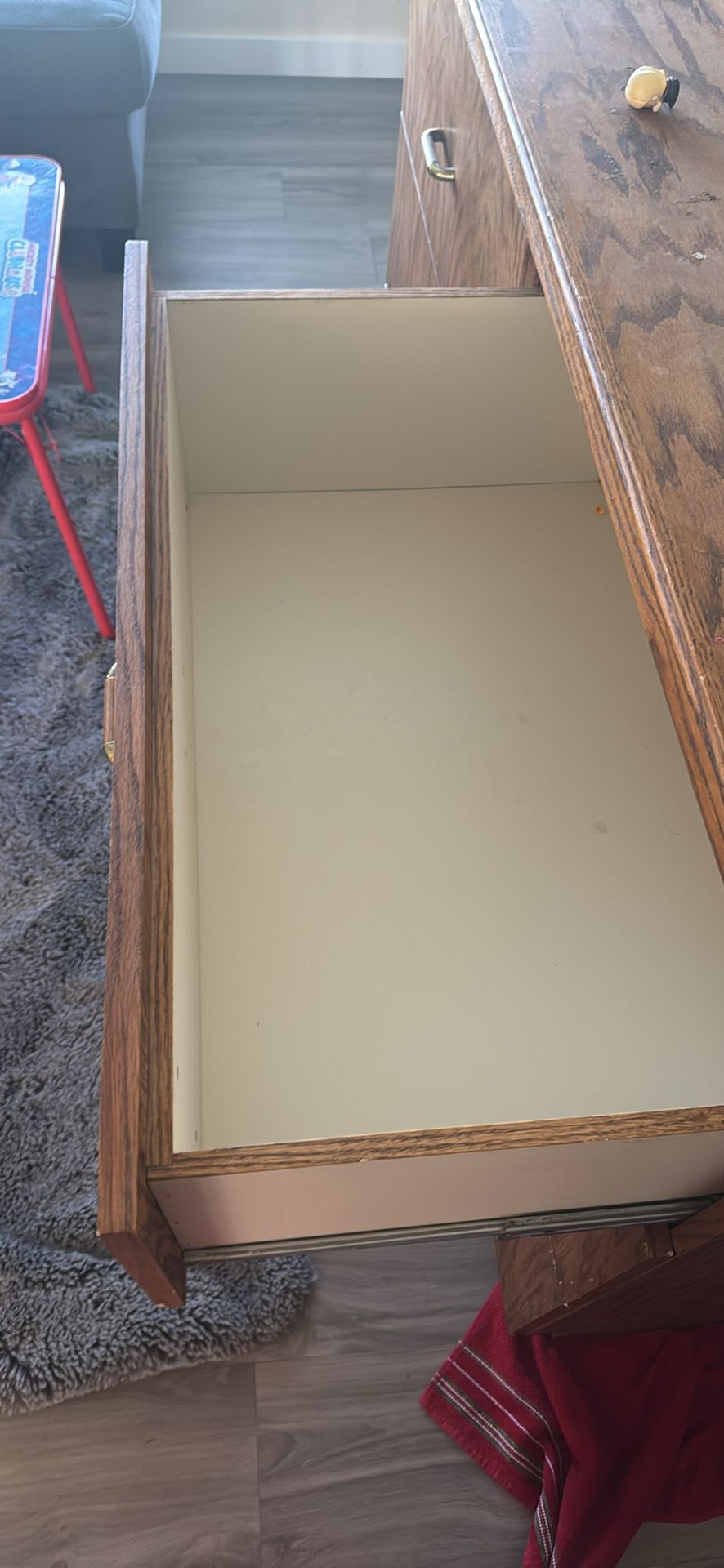 Wood Dresser 6 Drawer