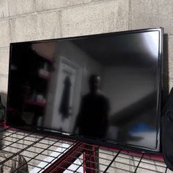 SAMSUNG 40 Inch Flat Screen Pre-owned $50