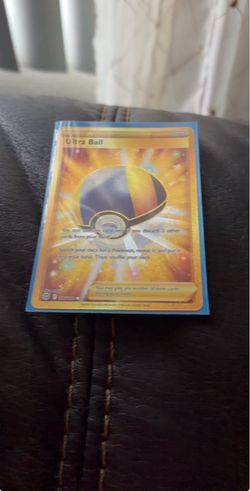 Pokemon Golden Ultra Ball Trading Card