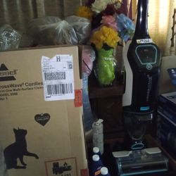 Bissell CrossWave Cordless Vacuum 