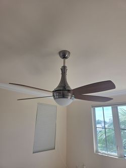 Ceiling Fan With light 48 inches