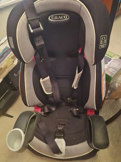 Auto chair for wee ones