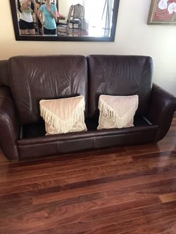Full sleeper sofa excellent condition!