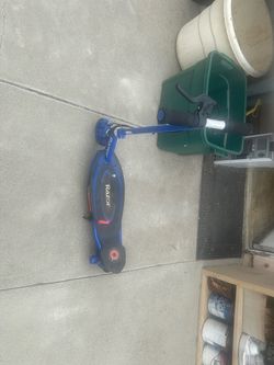 -Razor E95 Kids Electric Scooter-