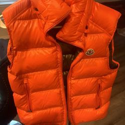 Moncler Bormes Down Vest
