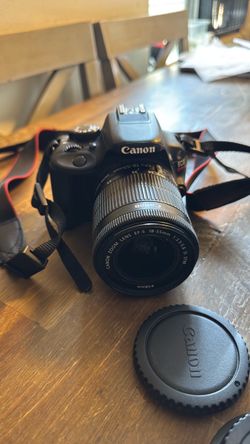 Canon EOS DSLR with EF-S 18-55mm IS STM Lens