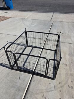 17' 4 panel dog playpen New