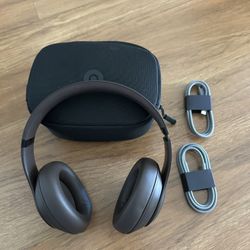 Beats Studio Pro Headphones 