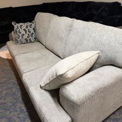 Gorgeous Design Couches @ FURNITURE LOVE ❤️ Same Day Delivery 🚚