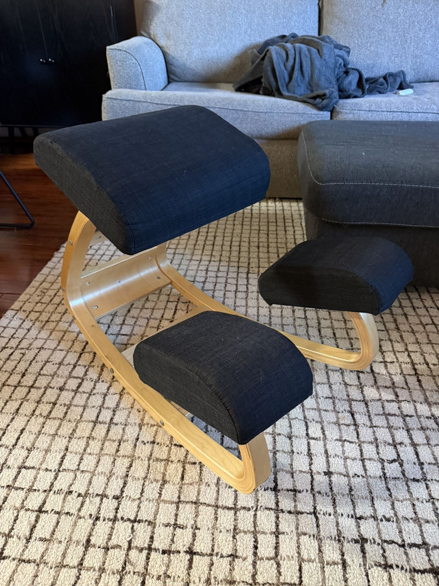 Sleekform Chair