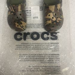 Kids Brand New Camo Crocs C9