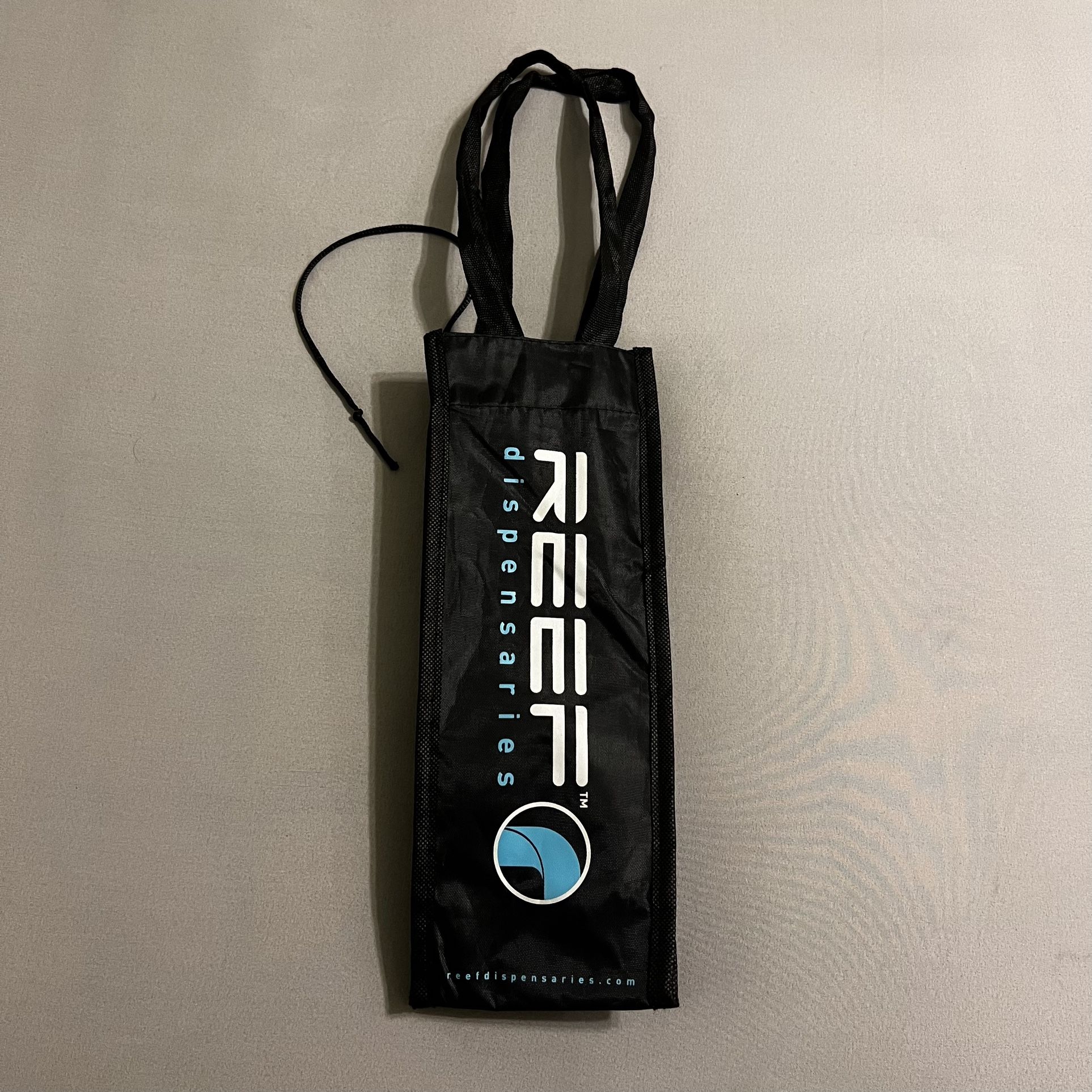 Reef Marijuana Dispensary Las Vegas, Nevada Traveling Storage Bag